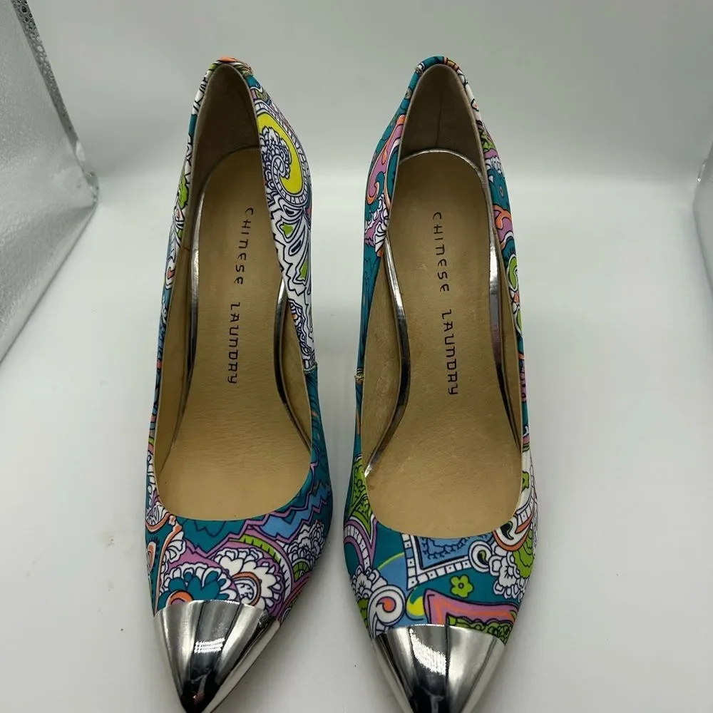 Chinese Laundry Danger Zone Heels Size 6.5